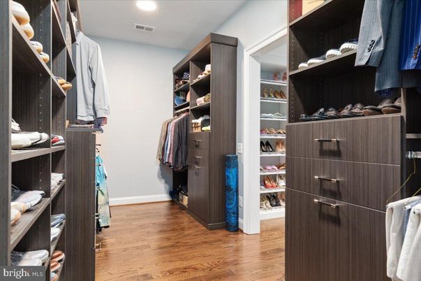 Interior, Recessed Lighting, Walk-in Closets, Wood Texture Flooring