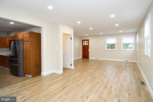 Empty room, Interior, Kitchen, Recessed Lighting, Wood Texture Flooring