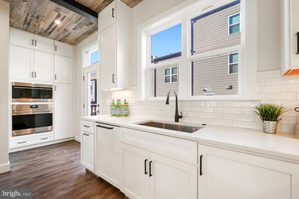 Interior, Kitchen, Recessed Lighting, Stainless Steel Appliances, Wooden Ceilings, Wood Texture Flooring