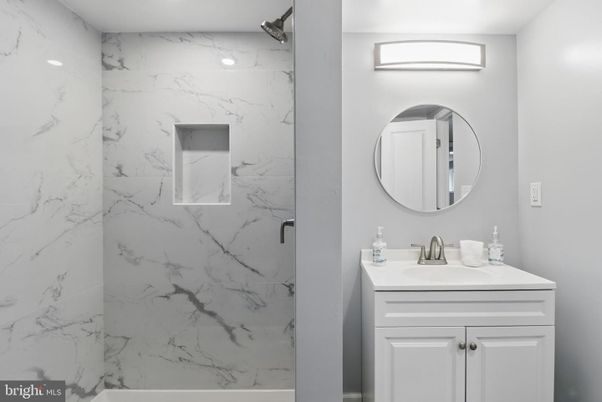 Bathroom, Interior, Marble Walls