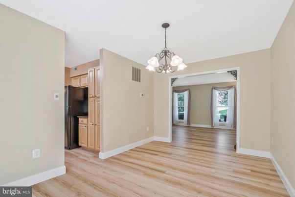 Chandelier, Empty room, Interior, Kitchen, Wood Texture Flooring