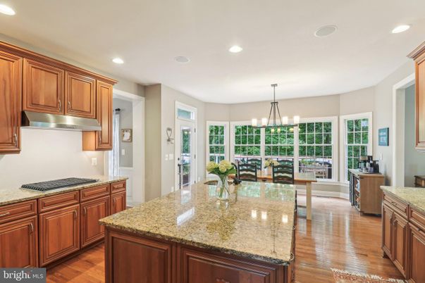 Chandelier, Dining room, Interior, Kitchen, Recessed Lighting, Wood Texture Flooring