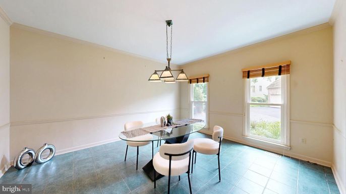 Chandelier, Dining room, Interior, Pendant Lights