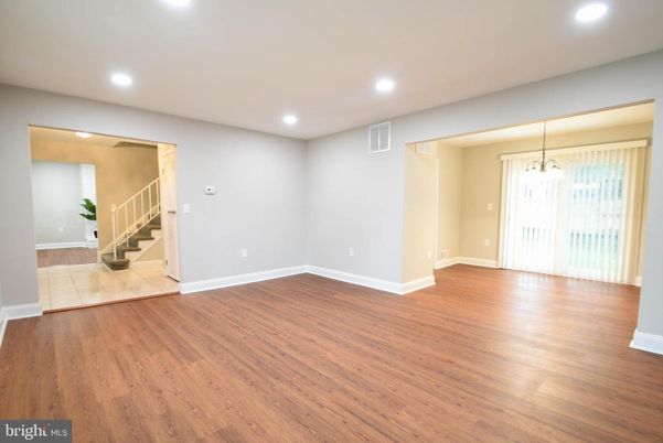 Empty room, Interior, Pendant Lights, Recessed Lighting, Wood Texture Flooring