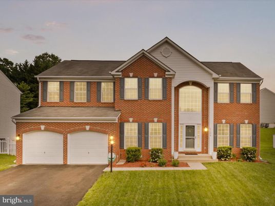Attached, Exterior, Facade, Brick Facade, Brick Traditional