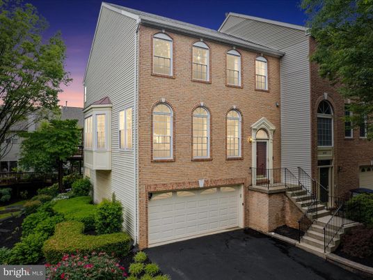 Attached, Exterior, Facade, Brick Facade, Rowhouse