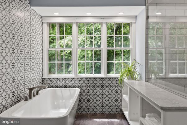 Bathroom, Free Standing Baths, Interior, Recessed Lighting