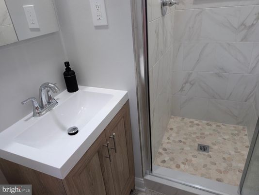 Bathroom, Interior, Marble Walls