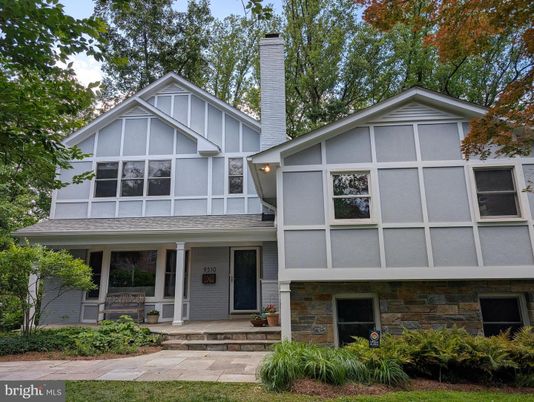 Exterior, Facade, Tudor Revival