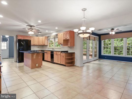 Chandelier, Interior, Kitchen, Recessed Lighting