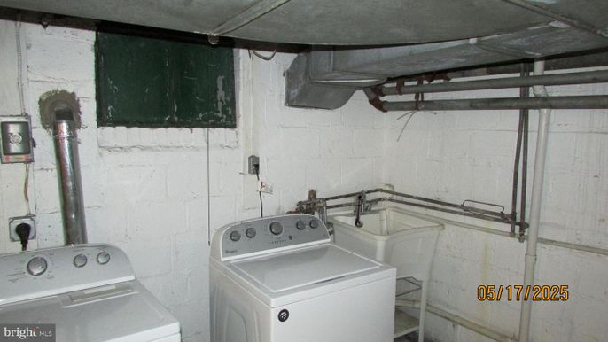 Interior, Utility Closets, Washer