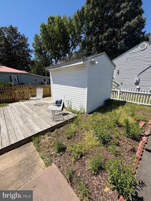 Detached Garage, Exterior