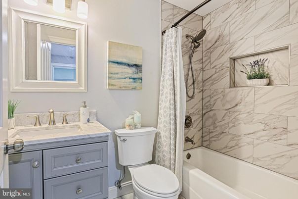 Bathroom, Interior, Marble Walls