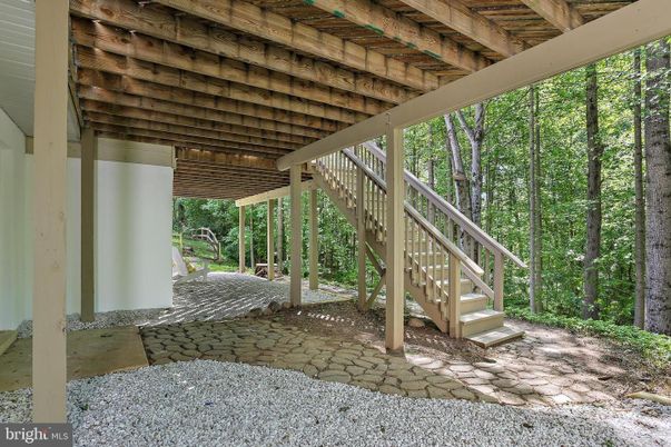 Exterior, Wooden Beams
