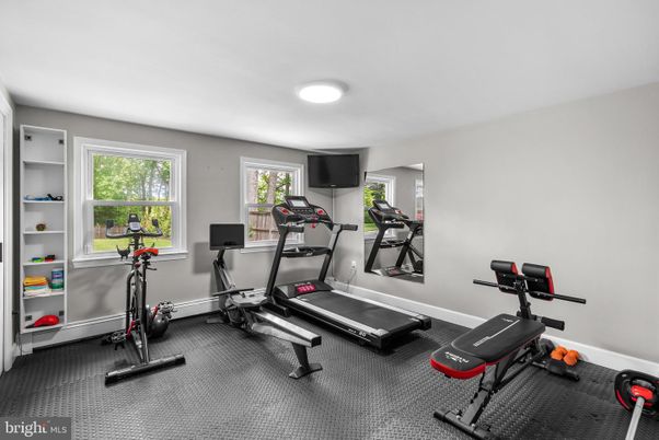 Fitness Equipment, Interior, Recessed Lighting