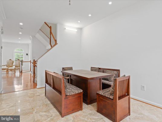 Dining room, Interior, Recessed Lighting