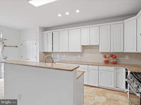 Interior, Kitchen, Recessed Lighting