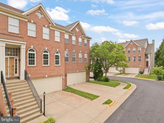 Attached, Exterior, Facade, Brick Facade, Rowhouse