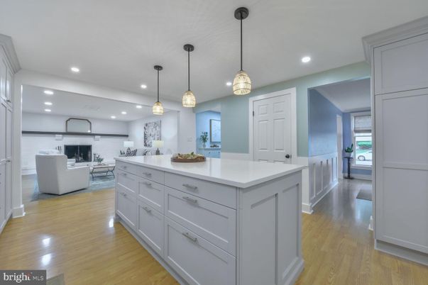 Fireplace, Interior, Kitchen, Living room, Pendant Lights, Recessed Lighting, Wood Texture Flooring