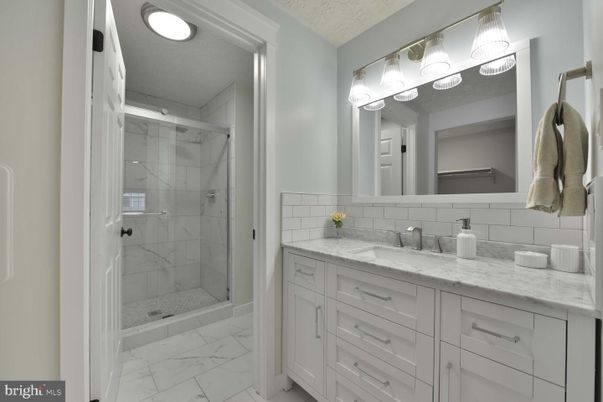 Bathroom, Glass Shower, Interior, Marble, Marble Walls, Recessed Lighting