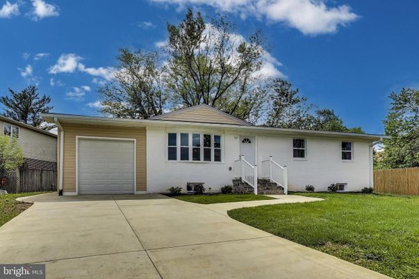 Attached, Backyard, Exterior, Facade, Ranch