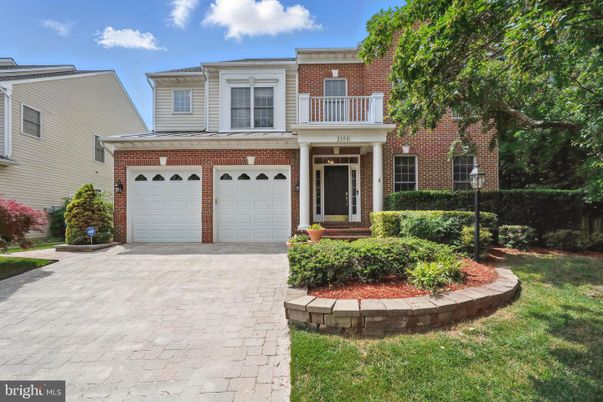 Attached, Exterior, Facade, Brick Facade, Rowhouse