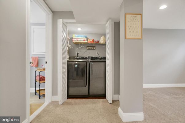 Interior, Recessed Lighting, Utility Closets, Washer