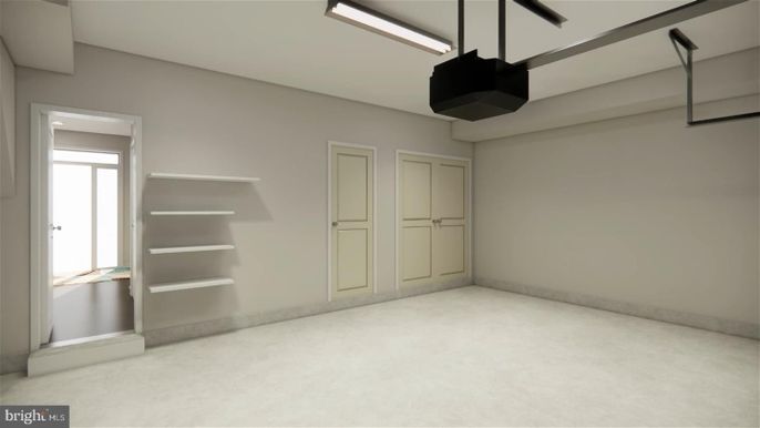 Empty room, Interior