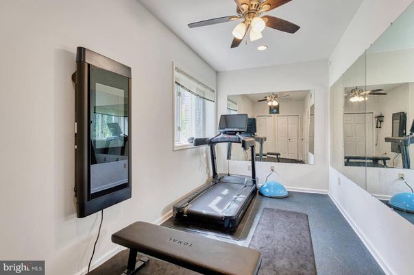 Fitness Equipment, Interior, Recessed Lighting