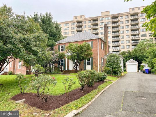 Detached Garage, Exterior, Facade, Brick Facade, Condo Building