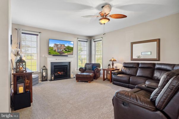 Fireplace, Interior, Living room