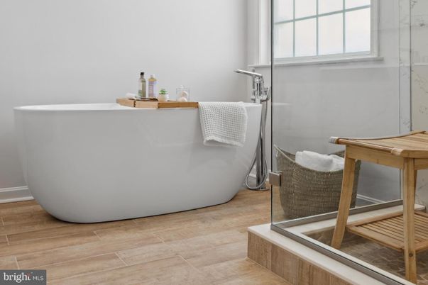 Bathroom, Free Standing Baths, Glass Shower, Interior, Wood Texture Flooring