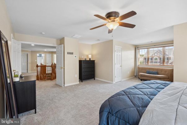 Bedroom, Dining room, Interior, Recessed Lighting