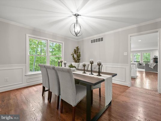 Dining room, Interior, Recessed Lighting, Wood Texture Flooring