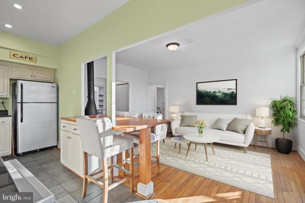 Dining room, Interior, Kitchen, Living room, Recessed Lighting, Wood Texture Flooring