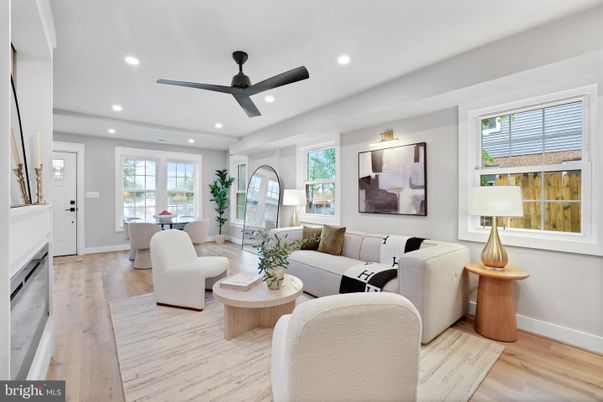 Dining room, Interior, Living room, Recessed Lighting, Wood Texture Flooring