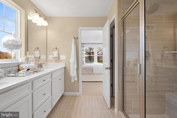 Bathroom, Bedroom, Dual Sink Vanities, Glass Shower, Interior