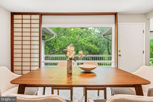 Dining room, Interior