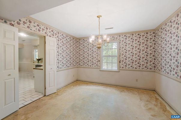 Chandelier, Empty room, Interior
