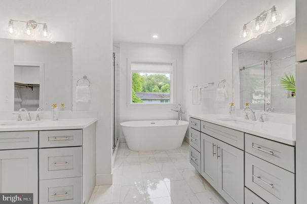 Bathroom, Dual Sink Vanities, Free Standing Baths, Glass Shower, Interior, Marble, Recessed Lighting
