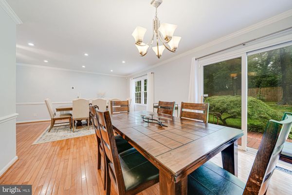 Chandelier, Dining room, Interior, Recessed Lighting, Wood Texture Flooring
