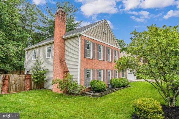Backyard, Exterior, Facade, Brick Facade, Georgian