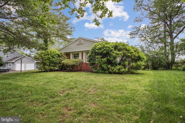 Backyard, Detached Garage, Exterior