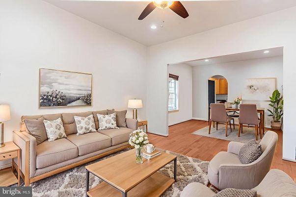 Dining room, Interior, Living room, Recessed Lighting, Wood Texture Flooring
