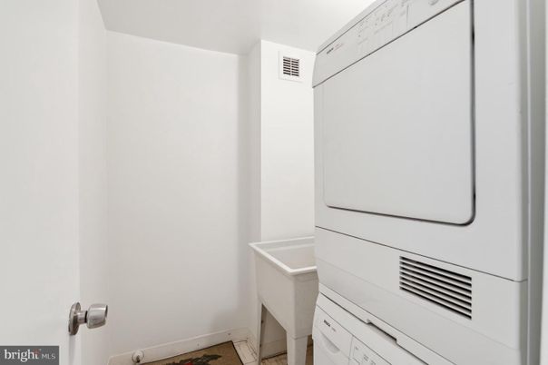 Interior, Utility Closets, Washer