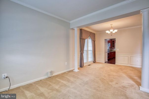 Chandelier, Empty room, Interior