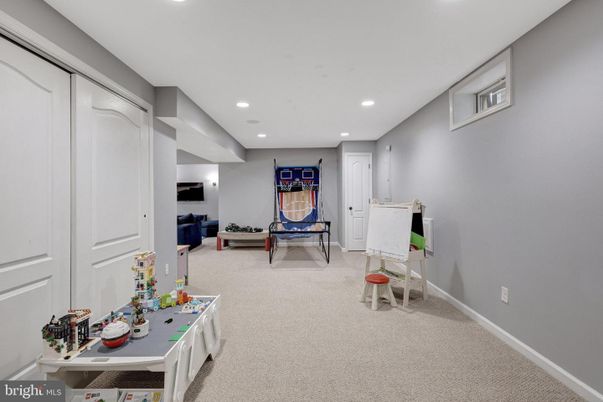 Interior, Recessed Lighting