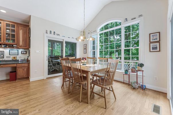 Dining room, Interior, Pendant Lights, Recessed Lighting, Wood Texture Flooring
