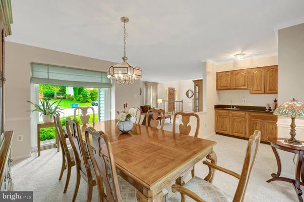 Chandelier, Dining room, Interior