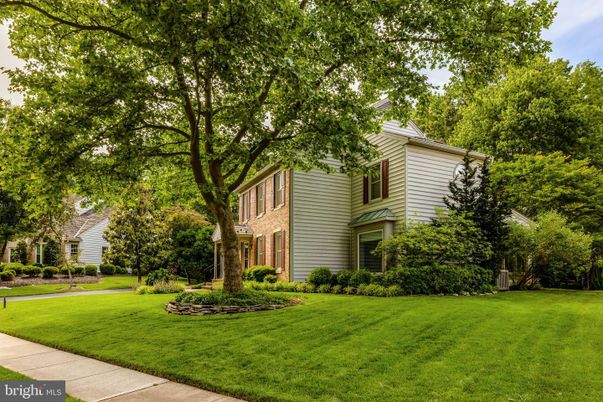 Backyard, Exterior, Facade, Brick Facade, Georgian